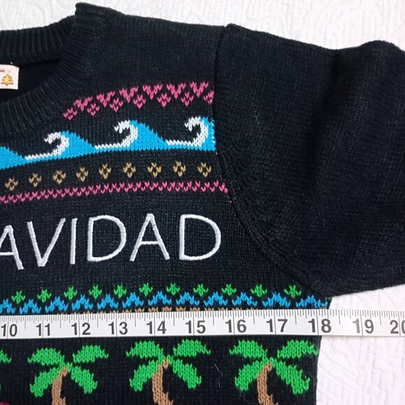 Merry Christmas Poof Feliz Navidad Flamingo Sweater S Black - Picture 10 of 11